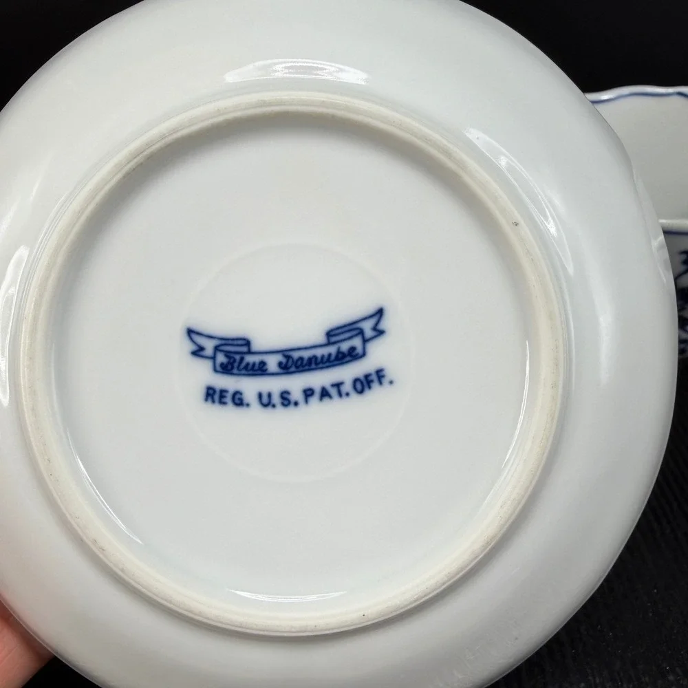 Blue Danube Tea Cup and Saucer Set‎ Blue Onion Floral Porcelain Scalloped Rim